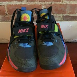 Air Trainer Huarache Premium 'Anthracite Flamingo' 2006